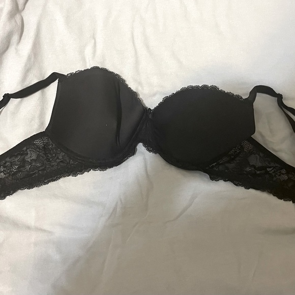 Victoria's Secret Other - Victoria’s Secret Bra - 36D